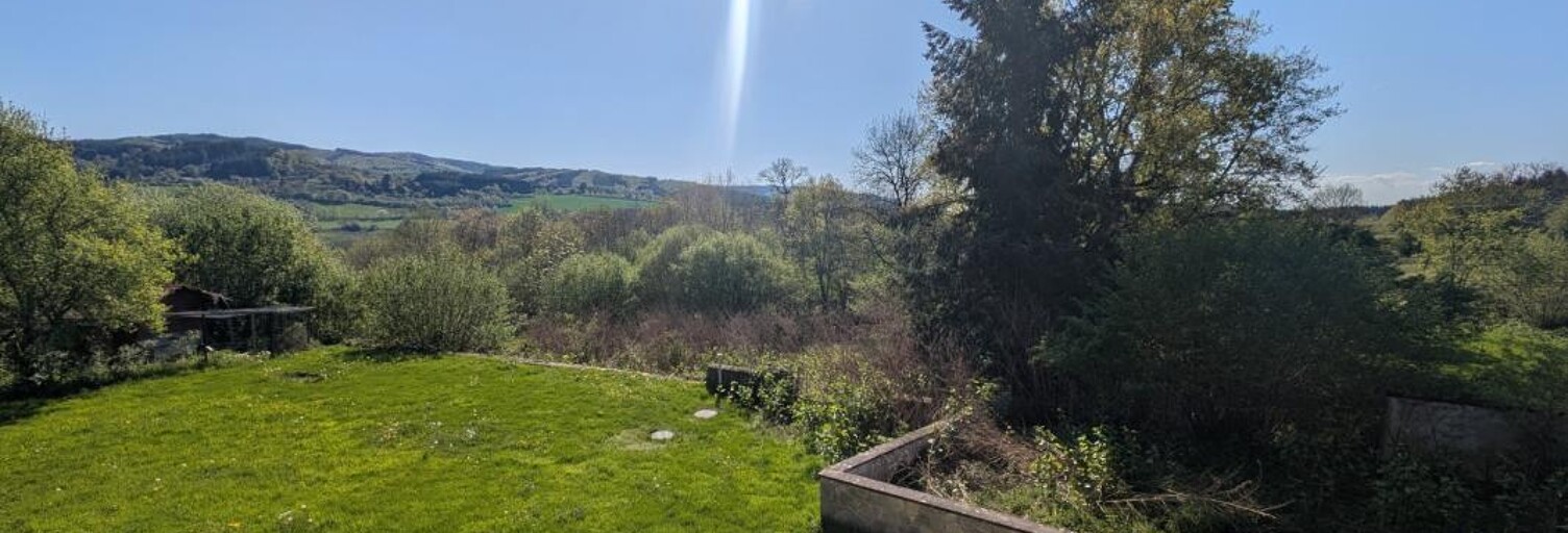 Maison 7 Pièces 200 m² à vendre à Saint-Priest-la-Prugne (42830)