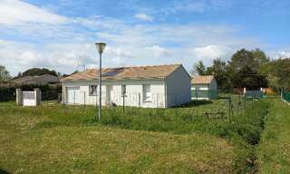 Maison 4 Pièces 95 m² à louer à Valeyrac (33340)