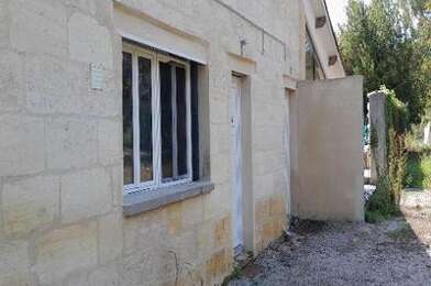 Appartement 6 pièces 990 €