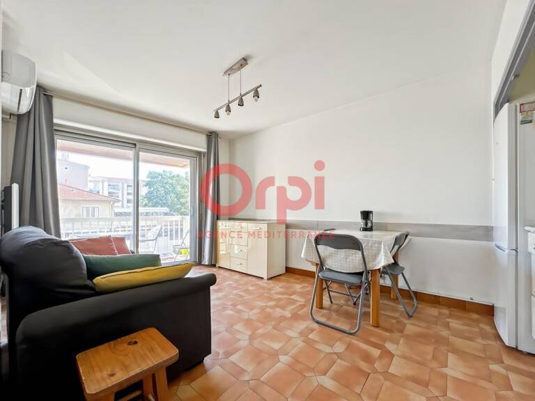 Appartement À Vendre — photo 1