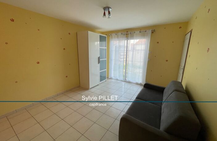 Maison à vendre 11 pièces SAINT MICHEL EN L'HERM (85) — photo 2