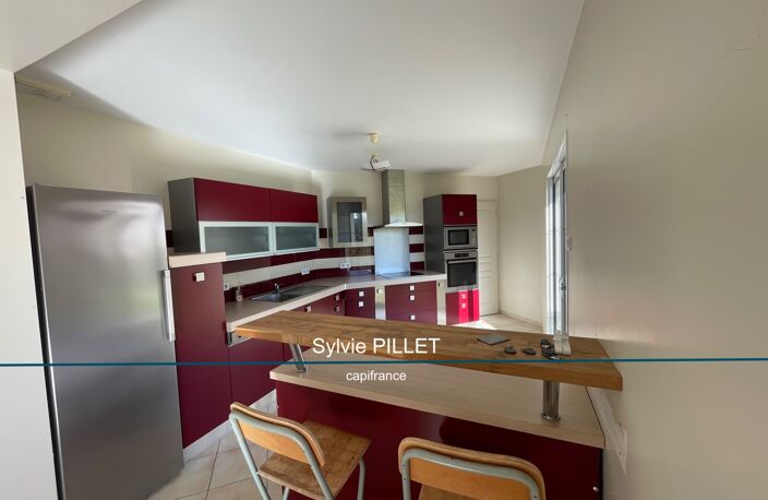 Maison à vendre 11 pièces SAINT MICHEL EN L'HERM (85) — photo 4