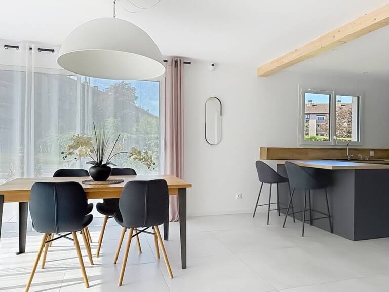 Maison 5 pièces – 116 m² – Vieugy (74) — photo 1
