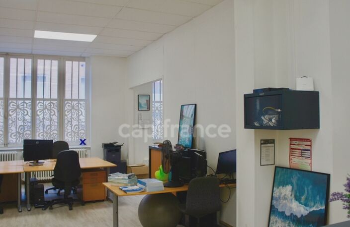 Local/bureau à vendre ROUBAIX (59) Quartier:gare, centre-ville 114,85m2 , 2 parkings — photo 3