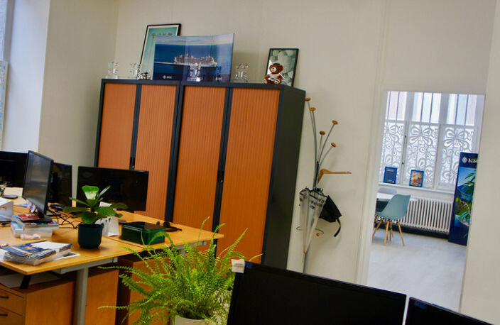 Local/bureau à vendre ROUBAIX (59) Quartier:gare, centre-ville 114,85m2 , 2 parkings — photo 5