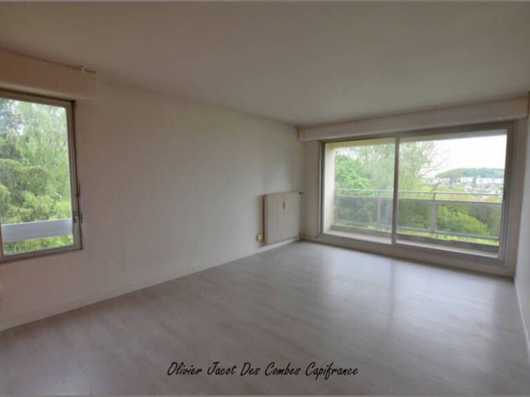 Appartement à vendre 2 pièces MONTBELIARD (25) avec vue panoramique sur la ville — photo 1