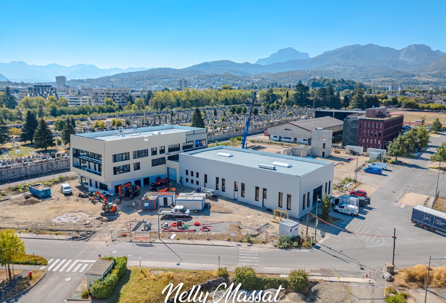 Local/bureau à vendre CHAMBERY (73) - 534,11 M2 - — photo 1