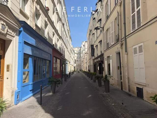 Studette 11 m² – Quartier Gros Caillou – Paris 7ème — photo du bien