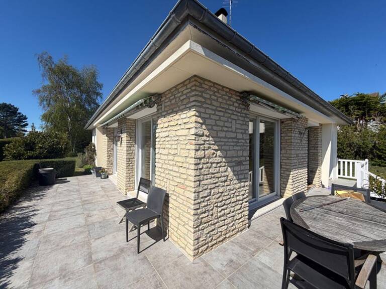 Ravissante maison de 4 pièces avec sous-sol total idéalement situé — photo 1