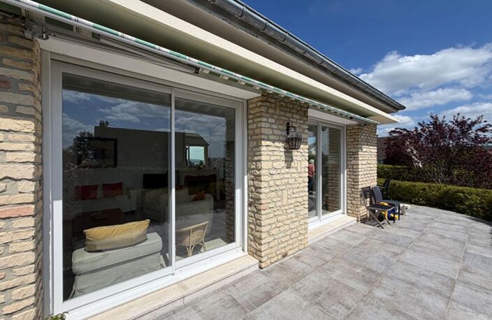 Ravissante maison de 4 pièces avec sous-sol total idéalement situé — photo 3