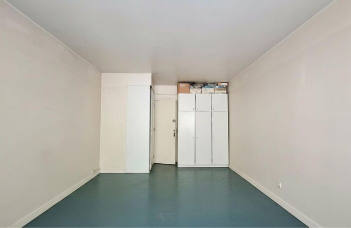 Studio 30 m² Arc de Triomphe Paris 16 — photo 2