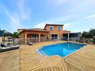 Alès - Maison  5 chambres avec Piscine sur 850 m2 de terrain — photo 2