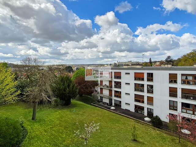 Appartement  4 chambres  2 balcons 152 m2  calme  5 pièces  Viroflay — photo du bien