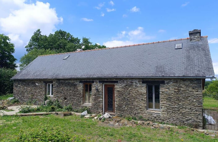 29540 Spézet maison avec vue sans vis à vis travaux à prévoir mais habitable — photo 2