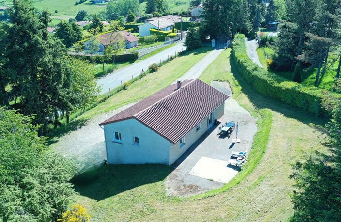 Villa de plain-pied sur 2200 m²  de terrain clos — photo 4