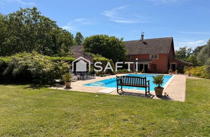 Entre Mâcon et Tournus : ELEGANTE MAISON de CHARME — photo 2