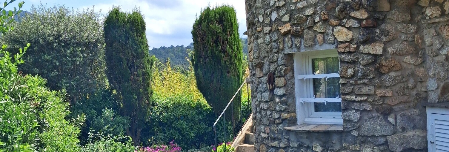 Maison 4 Pièces 127 m² à vendre à Le Plan-de-la-Tour (83120)
