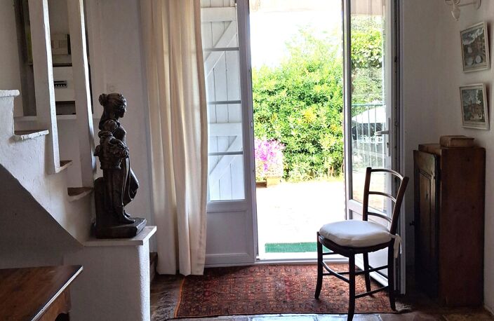 PLAN DE LA TOUR – MAISON DE CARACTÈRE — photo 3