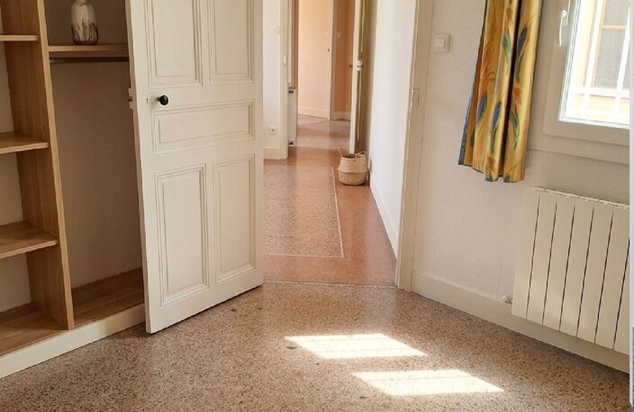 Vente appartement 3 pièces 62 m² Béziers (34500) — photo 4