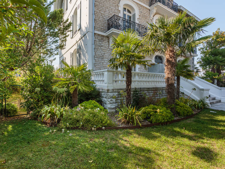 Appartement prestigieux de 95m2    Bayonne Quartier des Arèn — photo 1