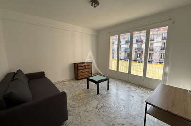 Appartement 1 pièces 690 €