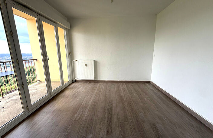 CANTELEU — photo 3