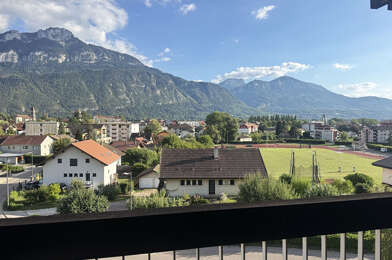Appartement 4 pièces 180000 €