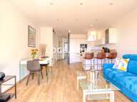 LOCATION SAISONNIÈRE CANNES - APPARTEMENT 4 COUCHAGES - PORT CAN — photo 2