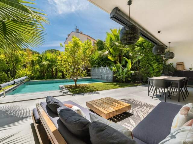 Maison De Ville Neuve Avec Piscine Et Vast Garage - Cannes — photo du bien