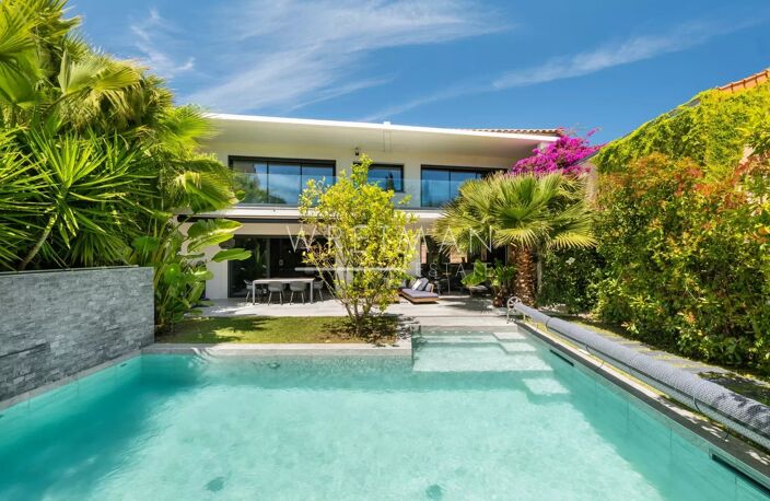 Maison De Ville Neuve Avec Piscine Et Vast Garage - Cannes — photo 2