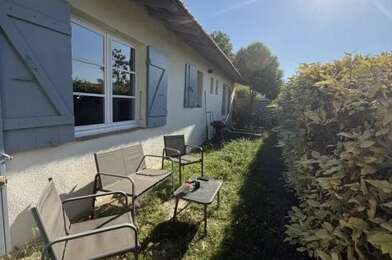 Maison  970 €