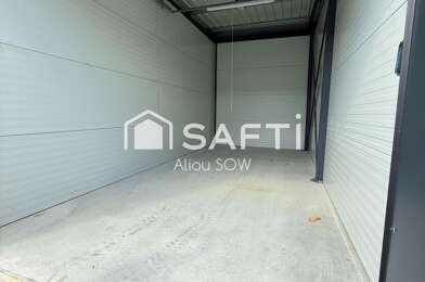 Garage  46000 €