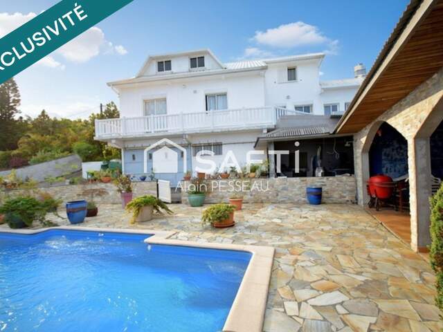 Magnifique maison secteur Petite-Île vue mer — photo du bien