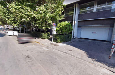 Garage fermé Pullman rond point prado — photo du bien