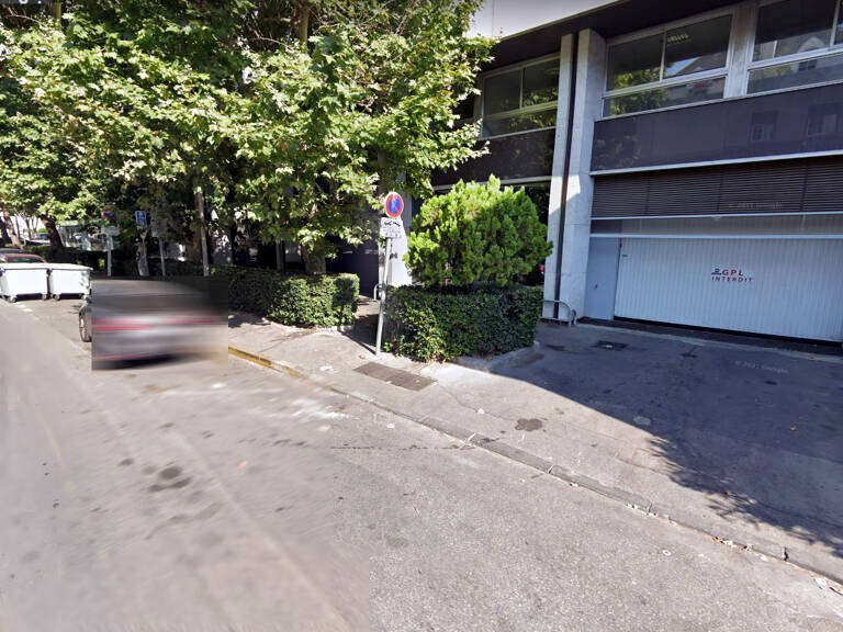 Garage fermé Pullman rond point prado — photo 1