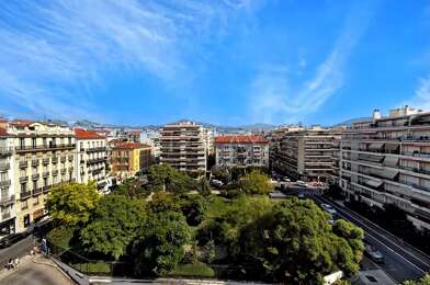 Appartement 2 pièces 215000 €