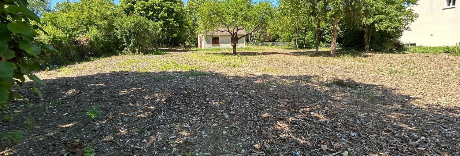 Terrain  3041 m² à vendre à Beaugency (45190)