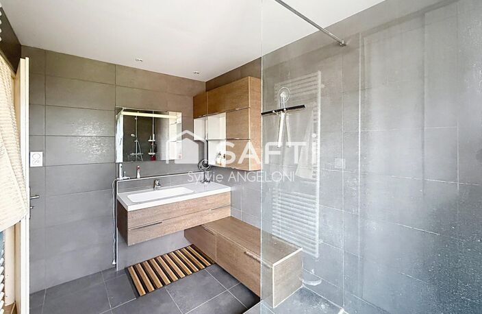 Esprit maison de ville, volumes et potentiel — photo 3