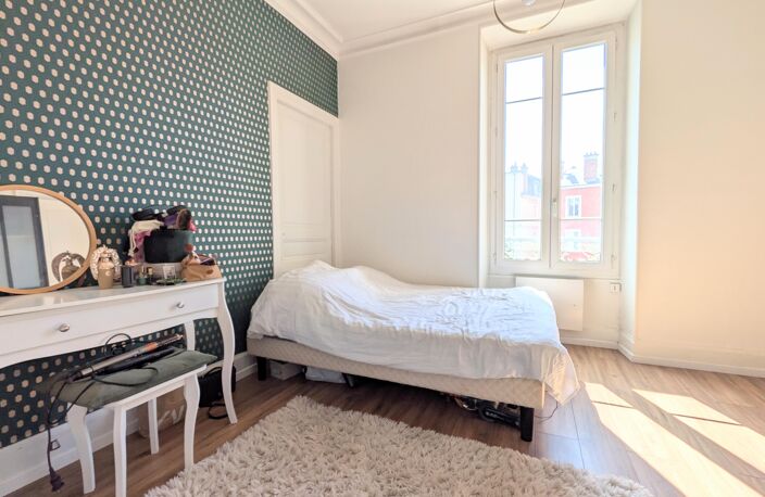 Type 2 - 47.19 m2 165 000 € - CHAMBERY — photo 2