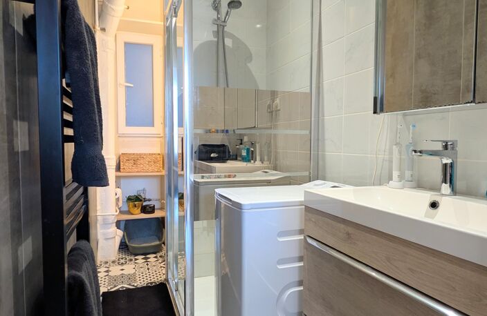 Type 2 - 47.19 m2 165 000 € - CHAMBERY — photo 3