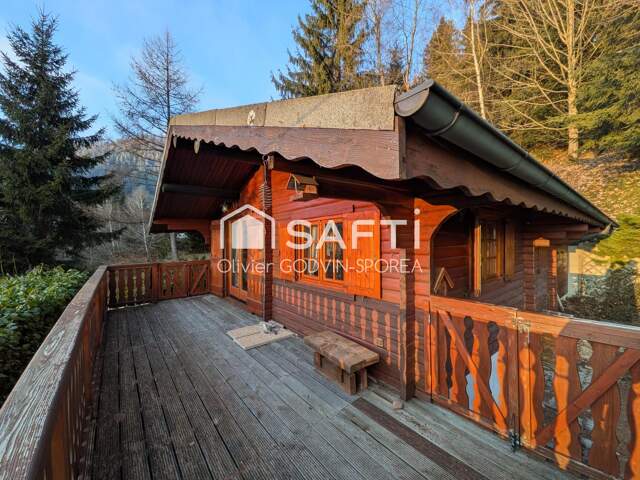 Chalet accroché à la montagne avec terrasse plein ouest — photo du bien