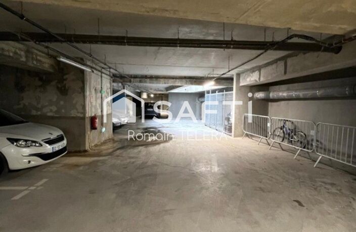 Exclusivité : Barbey - Gare Saint Jean : 4 places de parking en sous-sol sécurisé de 13 m² chacune — photo 3