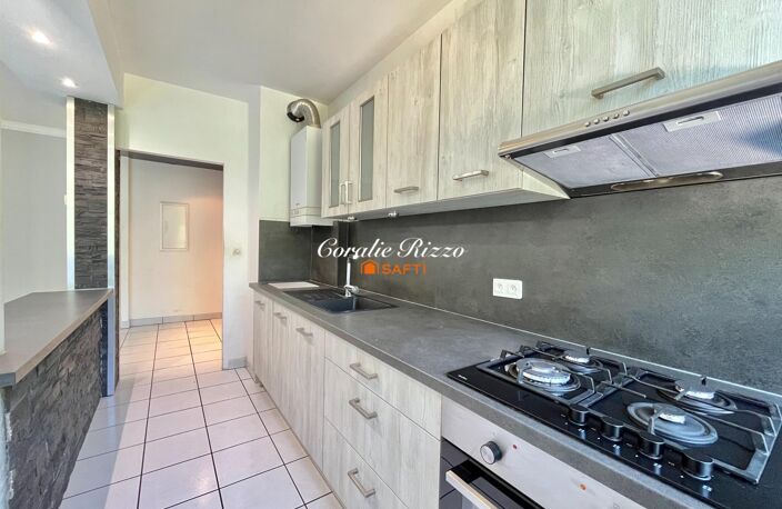APPARTEMENT - 3 PIECES - SAINT-AVOLD — photo 4