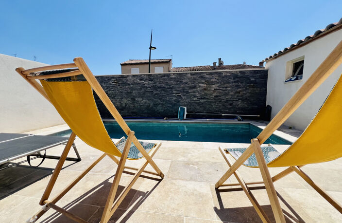 Vente villa T6 avec studio et piscine — photo 4