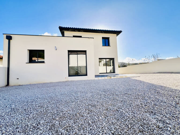 Vente villa moderne T4 de 110m2 avec garage sur 418m2 de ter — photo 1