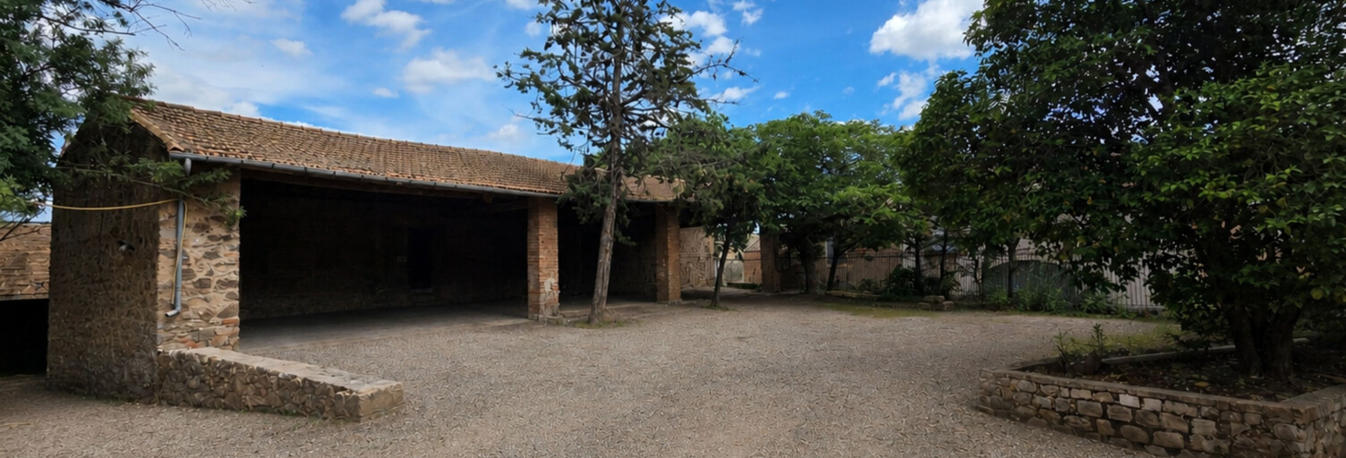 Commerce  470 m² à vendre à Cazedarnes (34460)