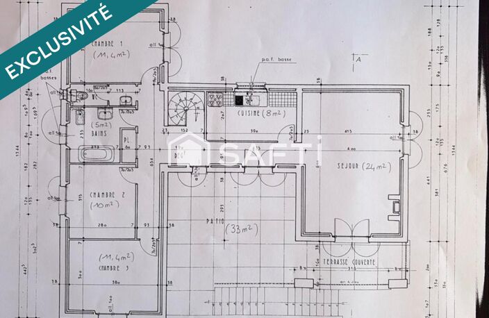Maison/Immeuble avec des appartements et jardin — photo 2