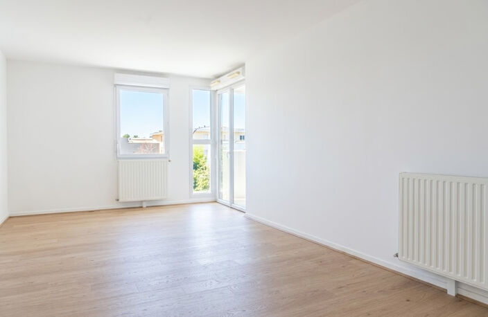 BRUGES - Secteur le Tasta - Lac - T3 TBE avec grand Balcon e — photo 3