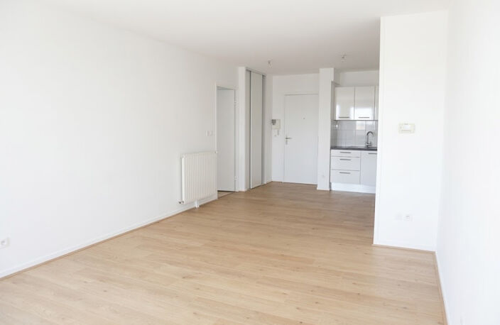 BRUGES - Secteur le Tasta - Lac - T3 TBE avec grand Balcon e — photo 5