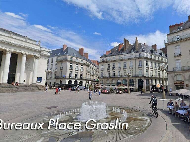 Adresse d'exception sur la prestigieuse Place Graslin — photo 1